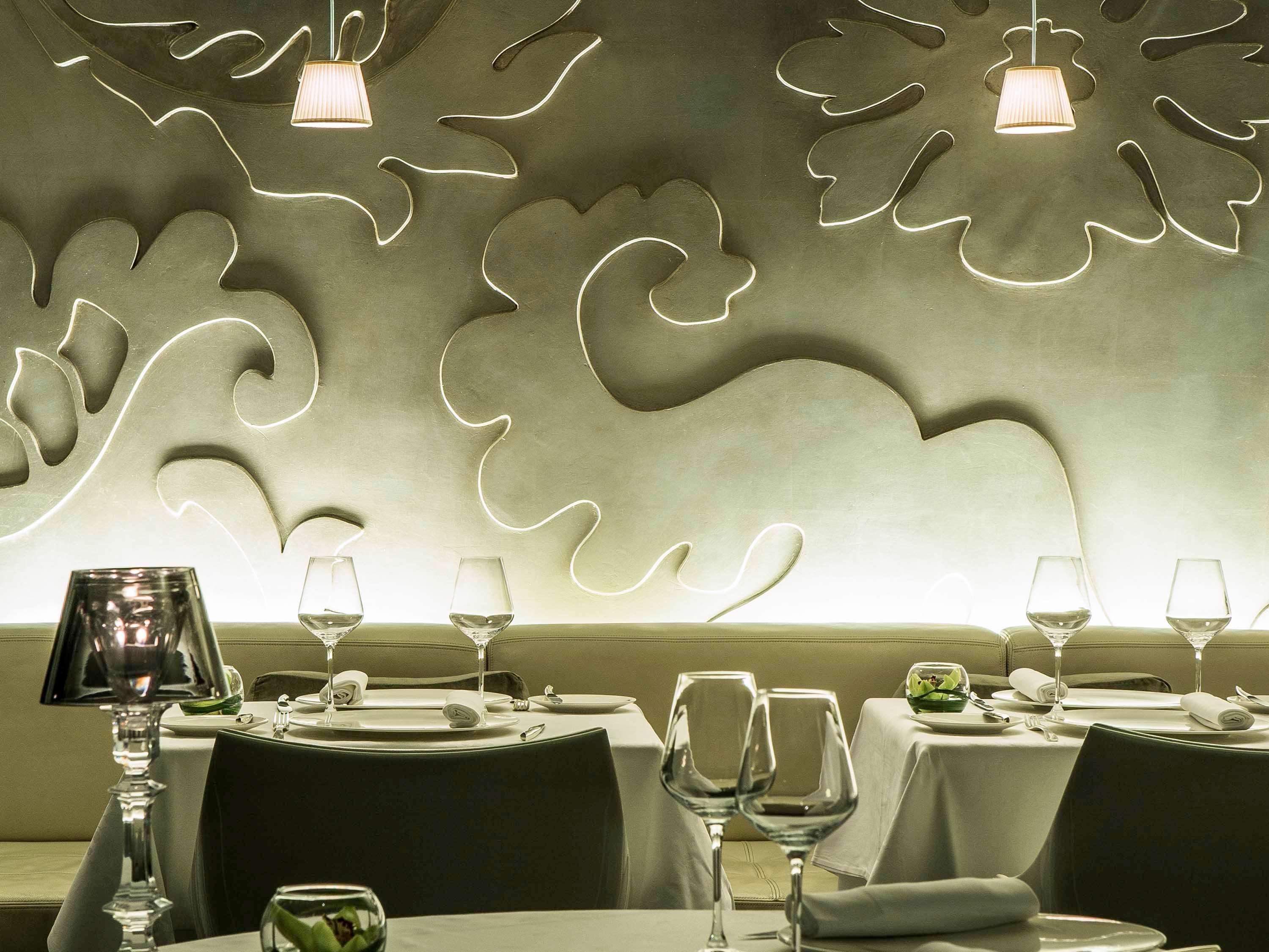 Sofitel Lyon Bellecour Hotell Eksteriør bilde Interior of the restaurant