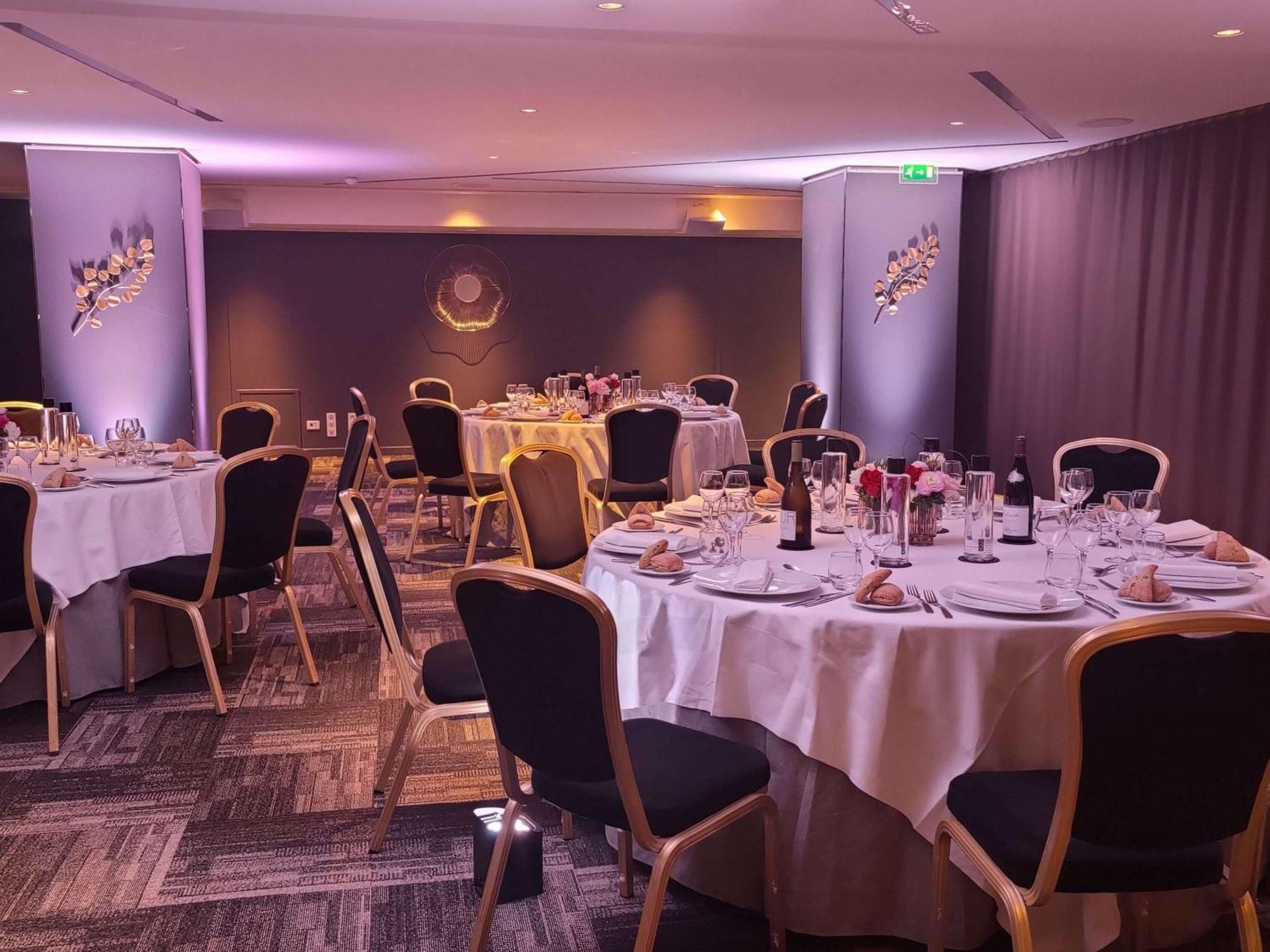 Sofitel Lyon Bellecour Hotell Eksteriør bilde The hotel's ballroom
