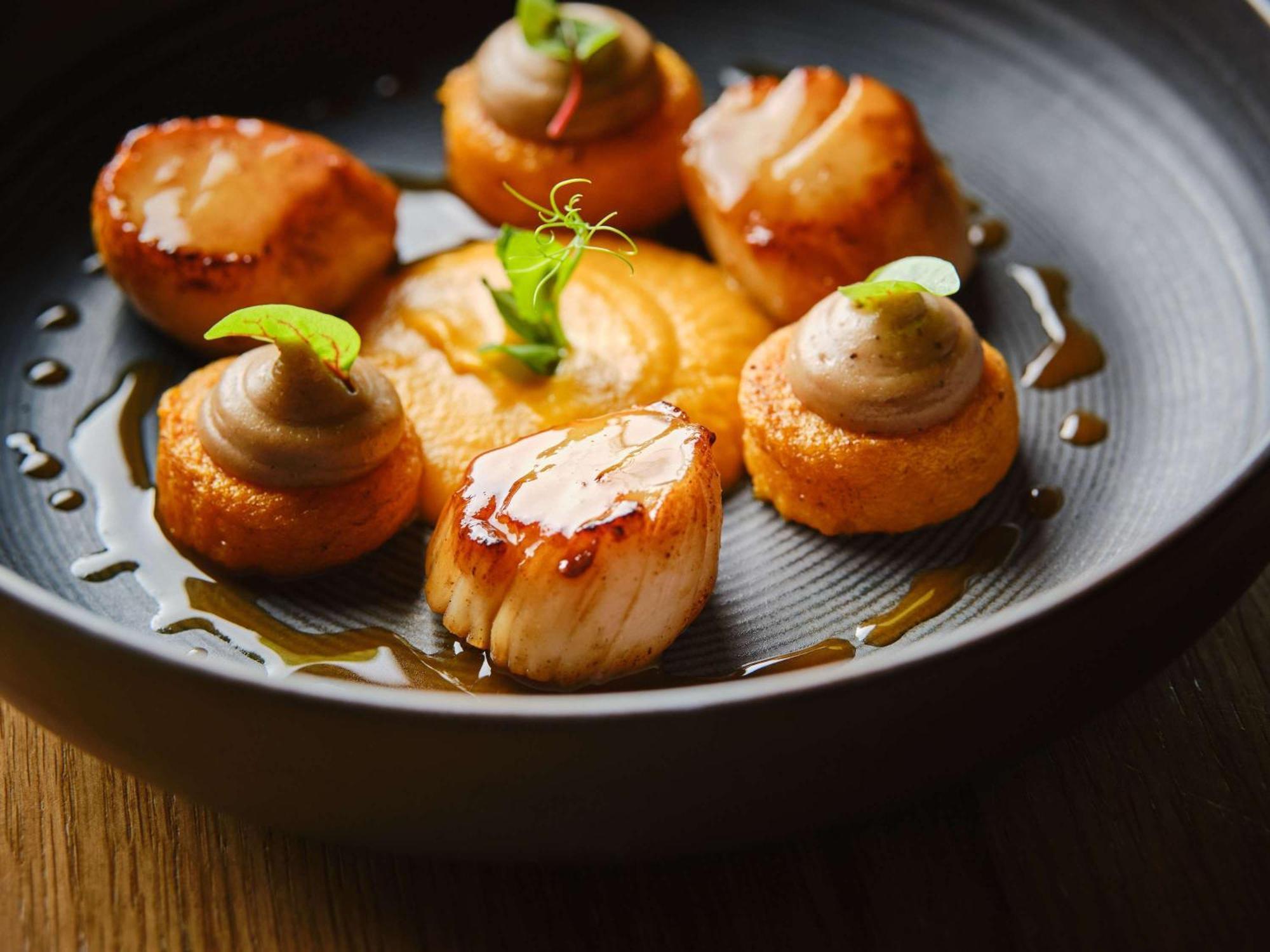 Sofitel Lyon Bellecour Hotell Eksteriør bilde Scallops
